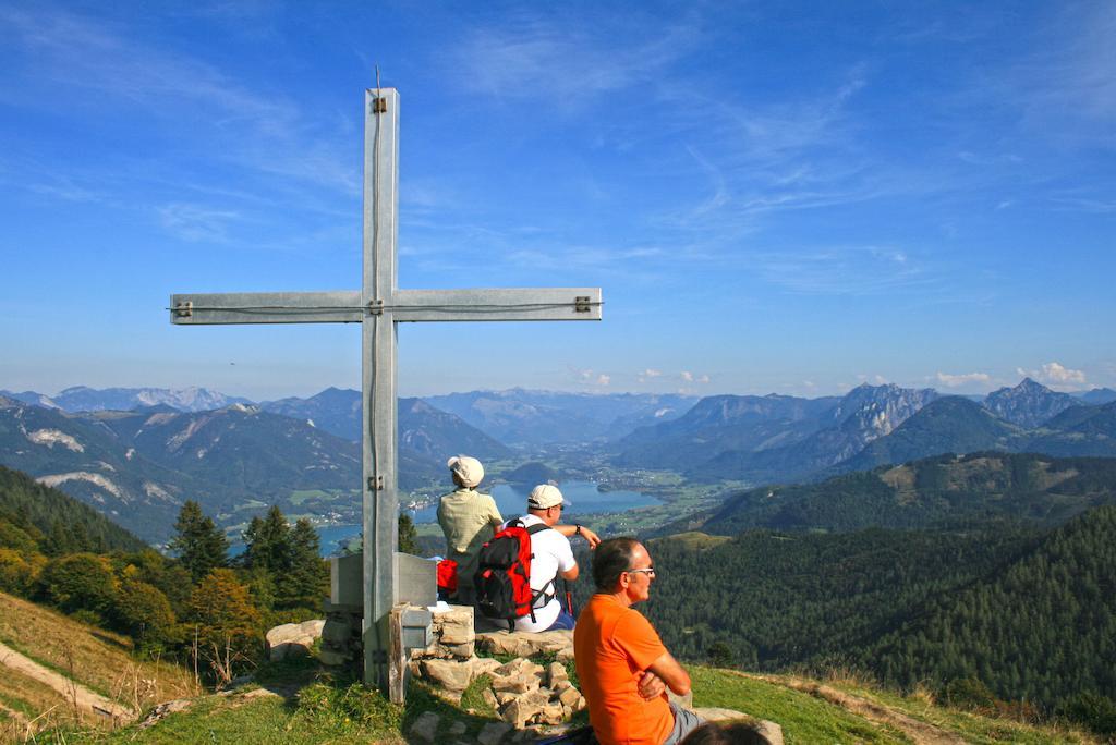 Haus Hepi Hotel Obertraun Bagian luar foto